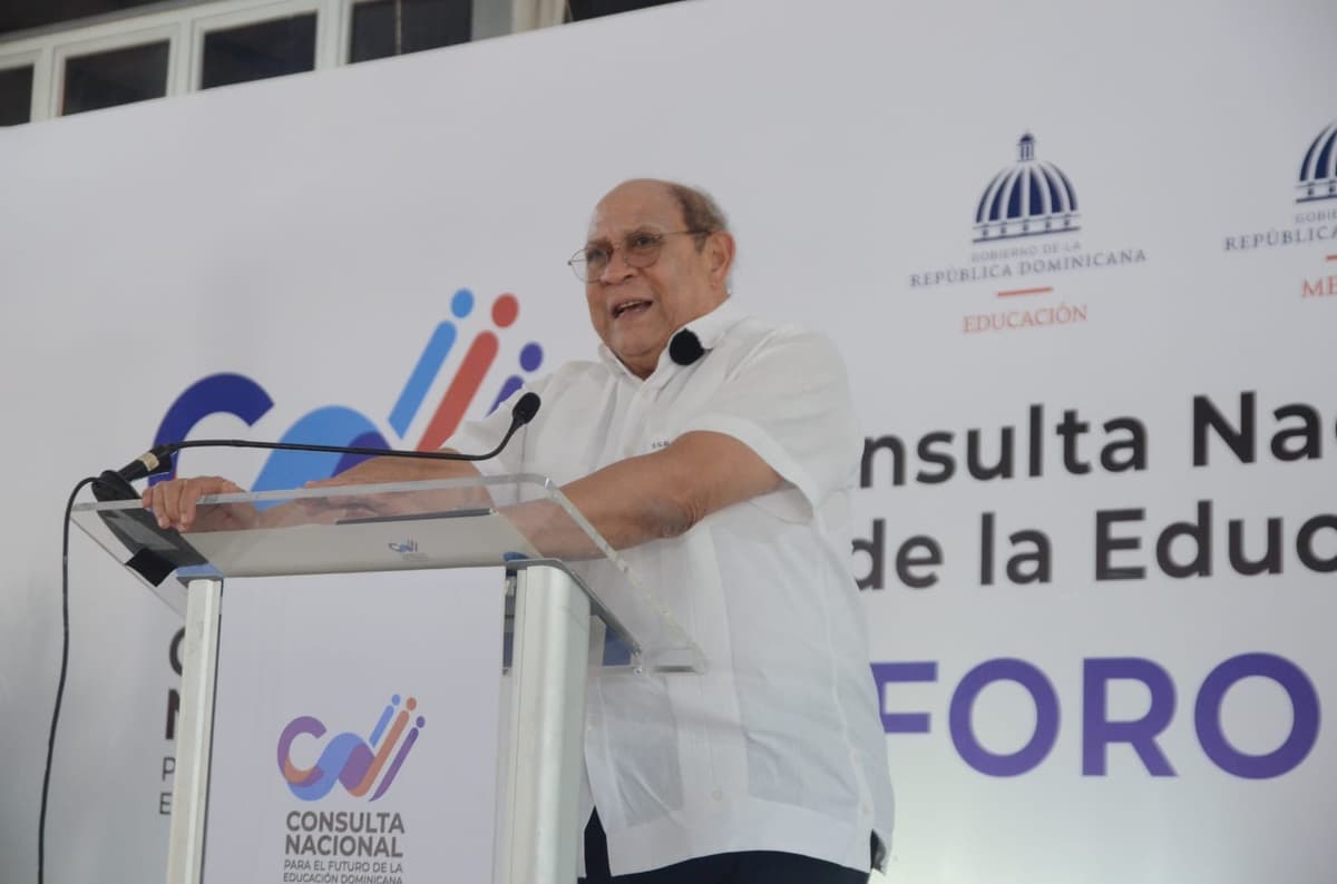Rafael Santos Badía destaca necesidad de transformar la educación tras recorrido de la Consulta Nacional por 24 provincias