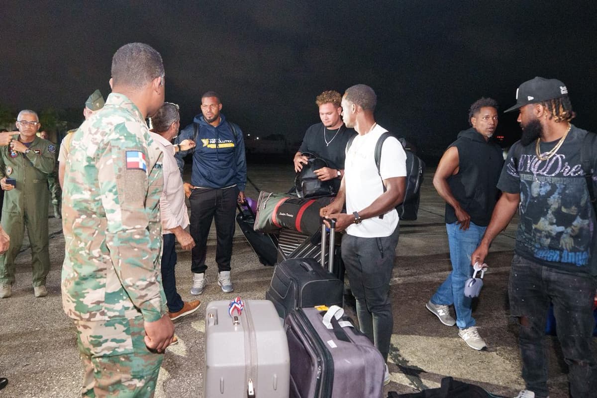 El Gobierno logra retorno de otro grupo de dominicanos desde Venezuela
