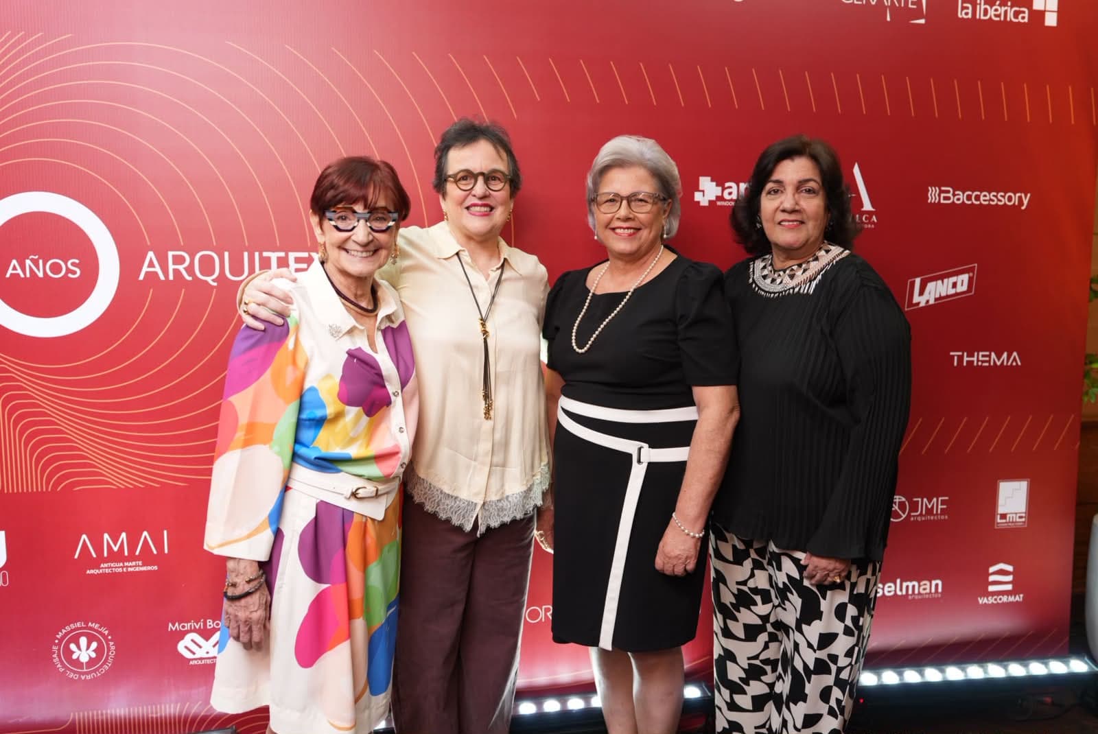 Arquitexto celebra 40 años de historia; con una edición que documenta la evolución de la arquitectura dominicana.