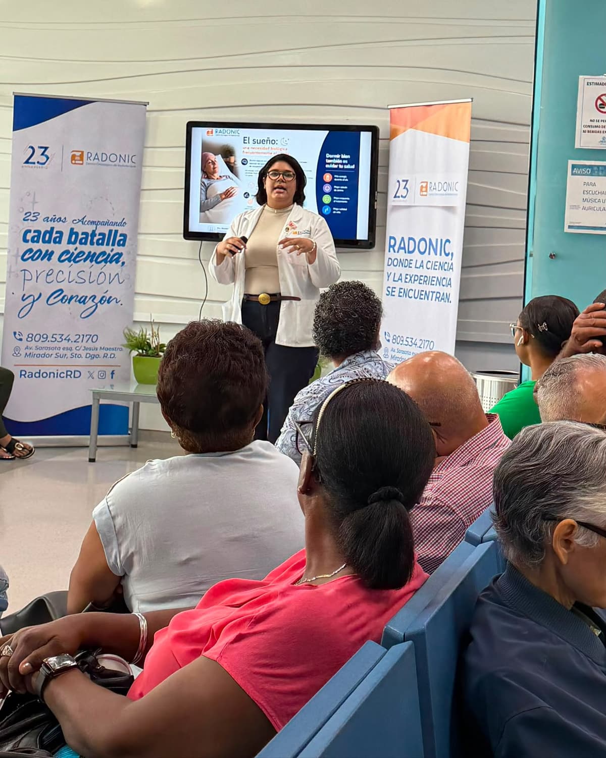 Pacientes de OncoPlaza participan en charla sobre calidad de vida durante el tratamiento del cáncer