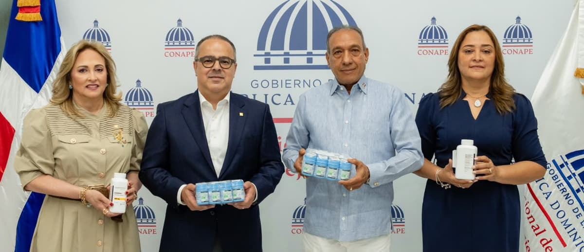 Sanar una Nación entrega alimentos y medicamentos al CONAPE para beneficiar a más de 2,000 adultos mayores