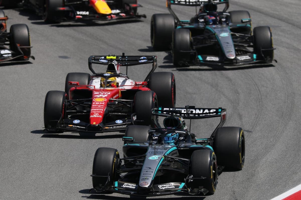 Mercedes F1 explica sus desarrollos "desfasados" respecto a otros equipos