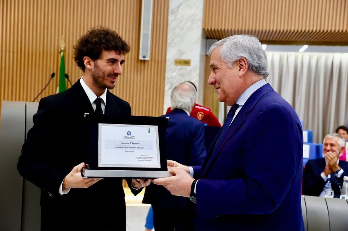 Rossi, Bezzecchi y Bagnaia, nombrados embajadores deportivos en Italia