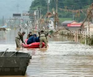 Al menos cuatro muertos por lluvias torrenciales e inundaciones en el este de Japón