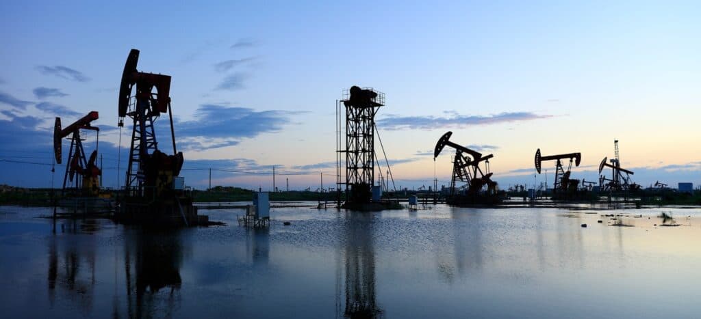 El petróleo de Texas abre a la baja y cotiza por debajo de los 70 dólares el barril
