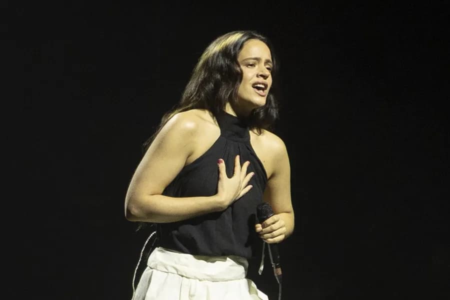 Aitana pide que Rosalía actúe en la final del Mundial en la que jugará España