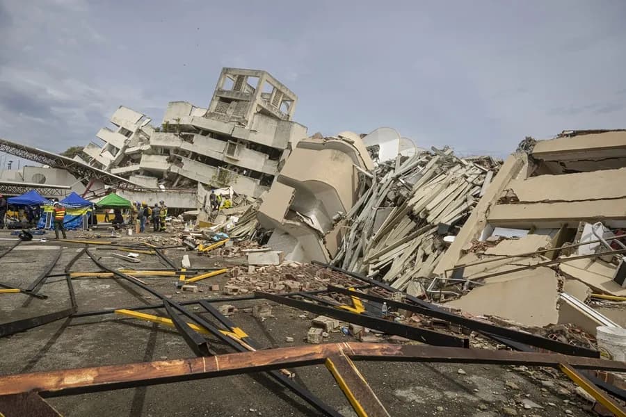 Venezuela supera los 5.000 fallecidos tras el doble terremoto de hace más de tres semanas