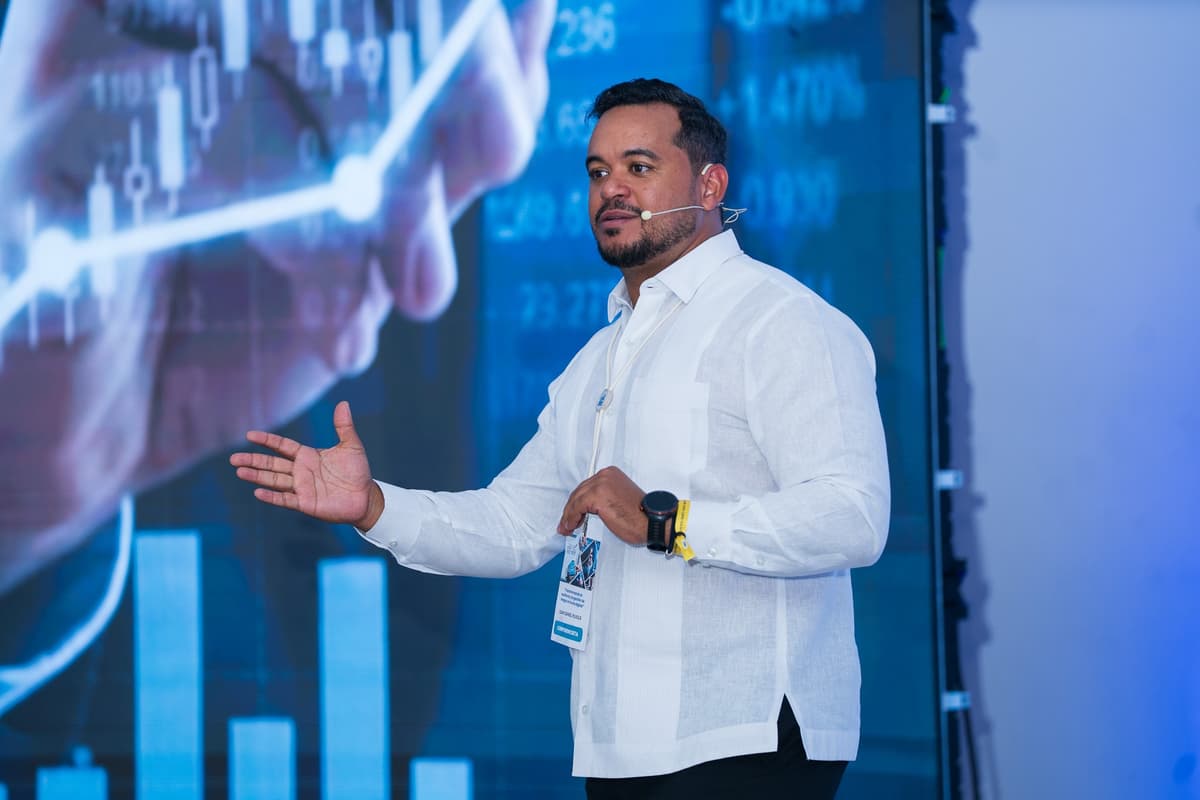 Juan Daniel Pujols: “La IA no sustituye el juicio profesional, lo exige más que nunca”