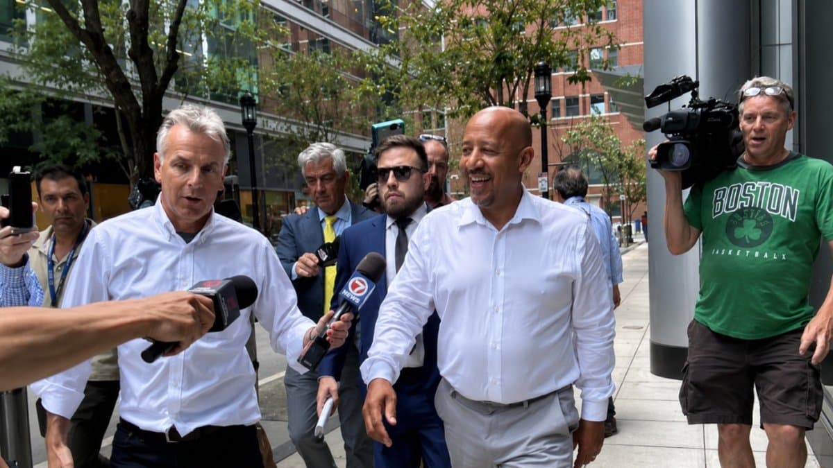 Alcalde Brian Depeña dice acusación federal en su contra es política