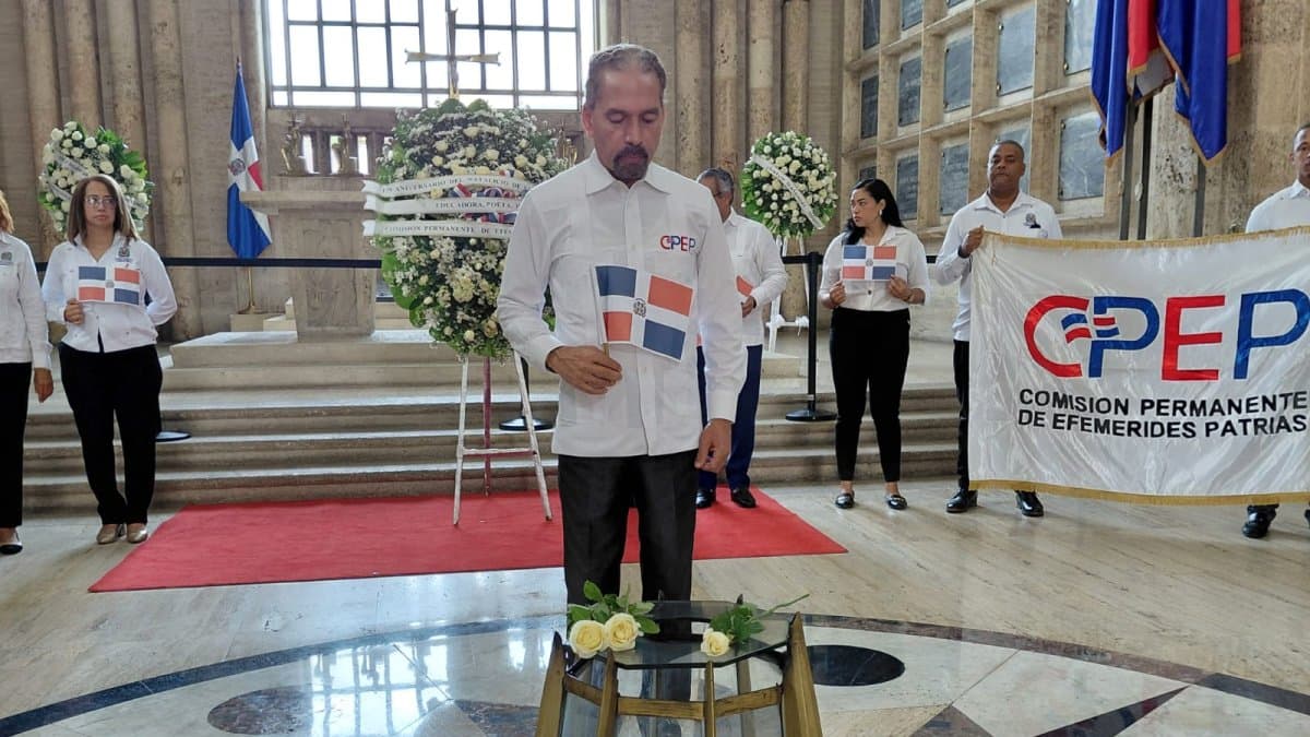 ¡Mañana se honra a los héroes! Conoce los actos que realizará Efemérides Patrias