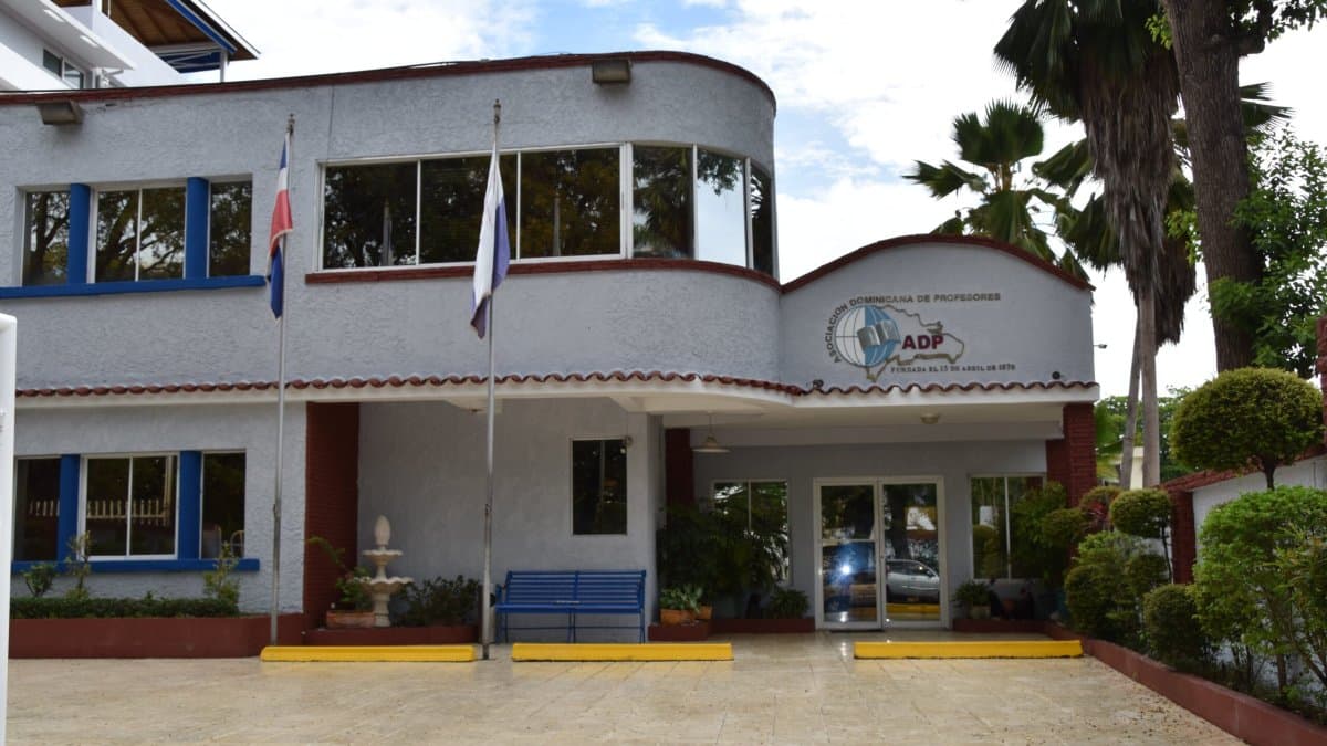 Críticas de la ADP al Código Penal: ¿Criminaliza las acciones pedagógicas en las aulas?