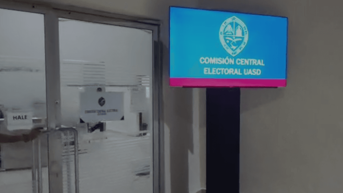 Ni un voto más: Cierran votaciones en la UASD