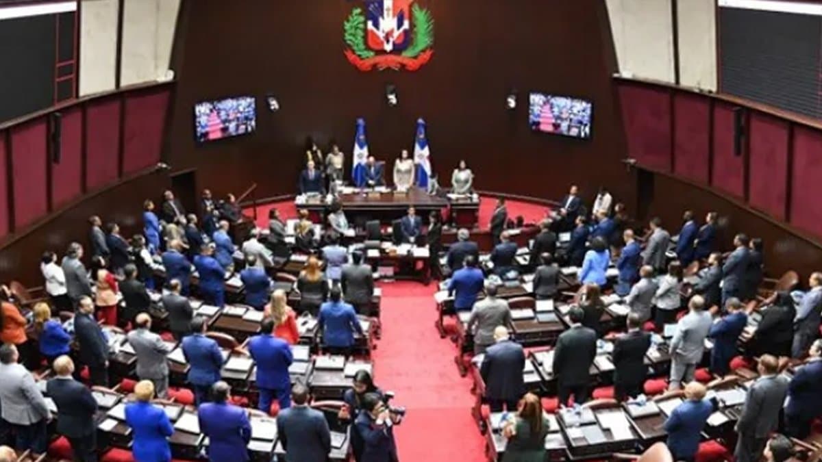 Juristas ven Código Penal amenaza el periodismo