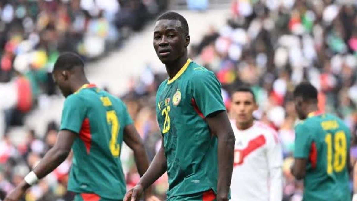 Mundial 2026: Pape Gueye anuncia una pausa en la selección de Senegal tras la derrota ante Bélgica