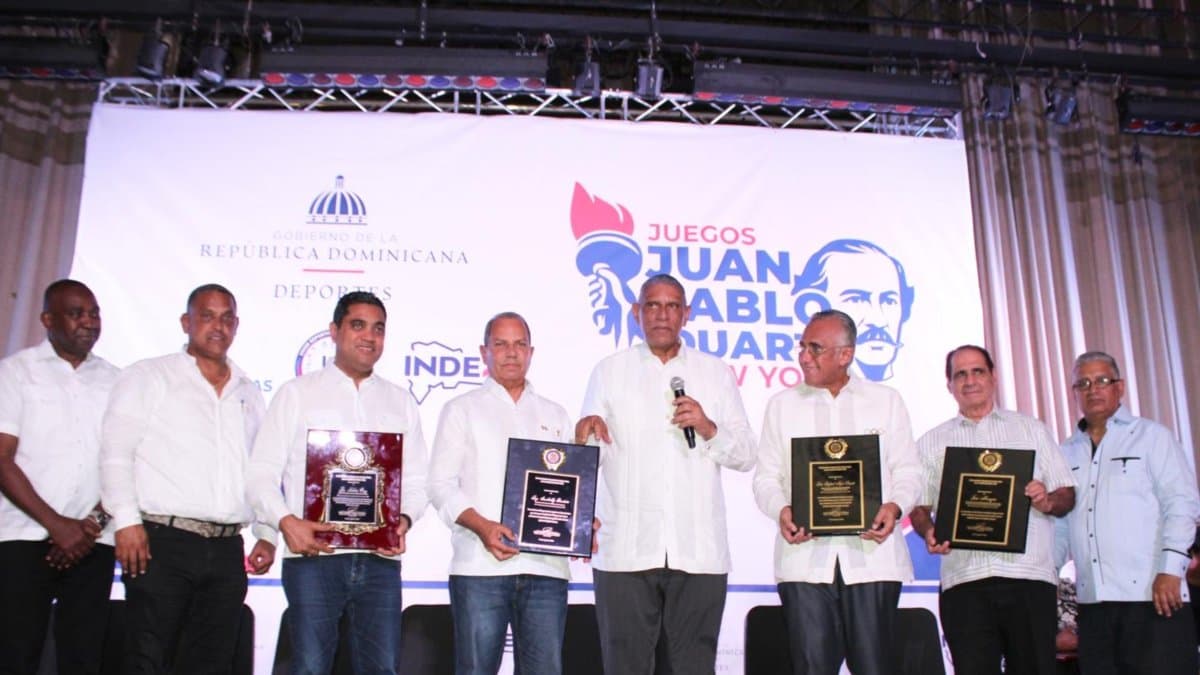 ¡Fiesta Deportiva en NY! Kelvin Cruz inaugura juegos JPD