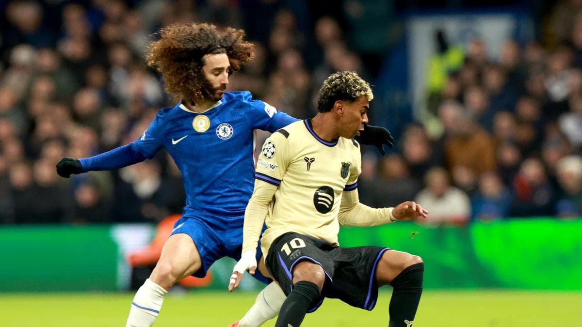 Cucurella 'desnuda' a Lamine Yamal