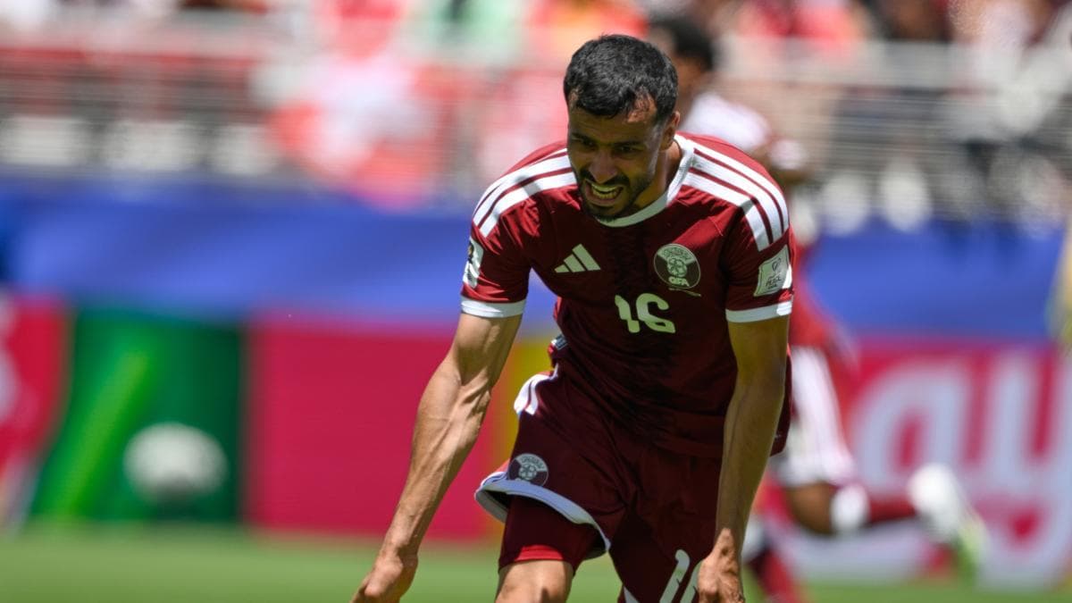 El golazo de Khoukhi para hacer historia con Qatar y dejar petrificada a Suiza