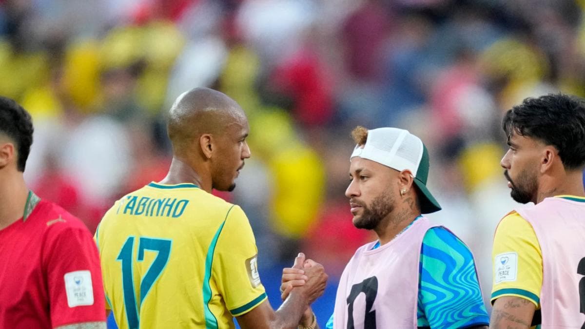 El día que Neymar le pidió la camiseta a Bono