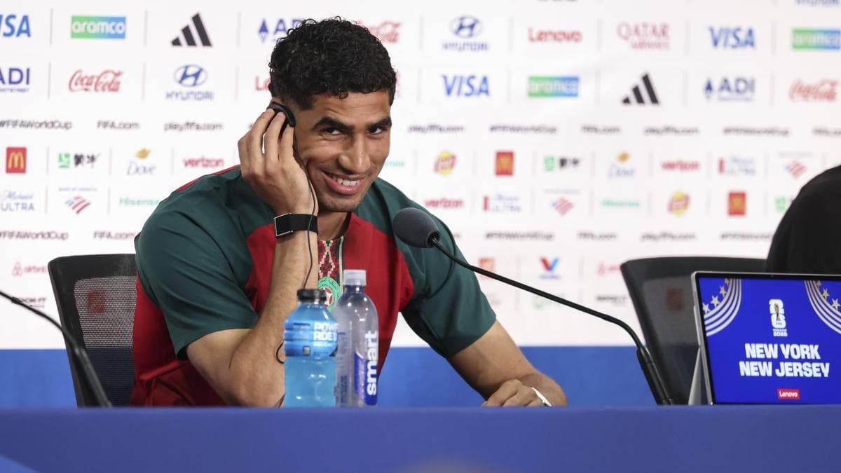 La FIFA rectifica y pone fin a la polémica del uso del español en las ruedas de prensa