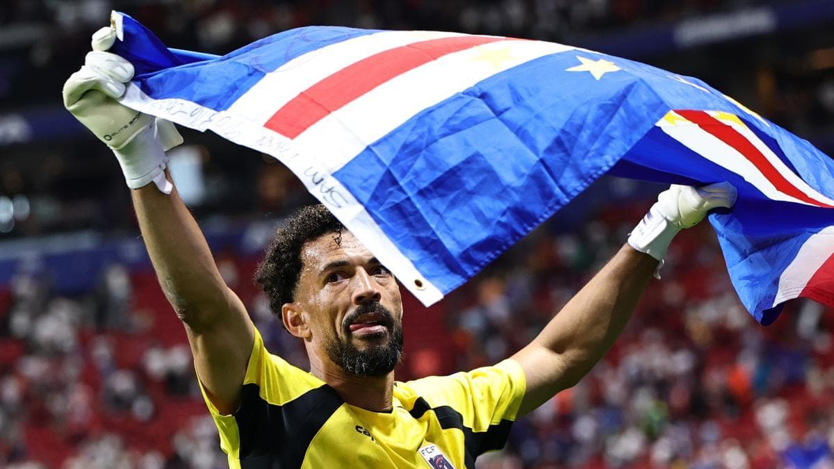 Vozinha, MVP contra España: "Mucha gente piensa que somos pequeñitos, pero hemos venido a competir"