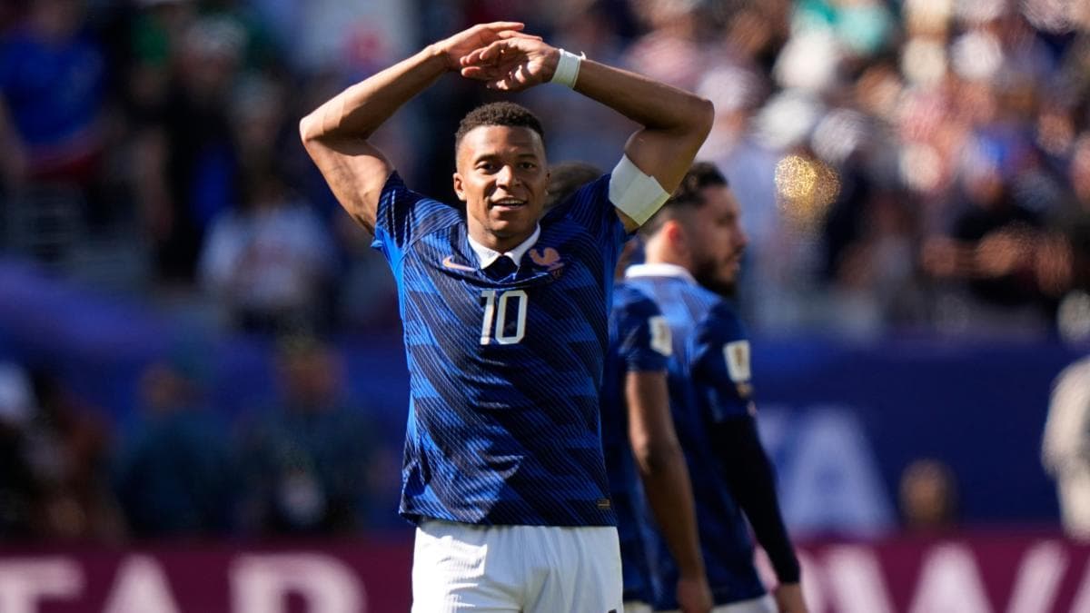 Rajadón de Makélélé a Mbappé: "¿Qué quieres? ¿Entrar con el balón dentro de la portería?"