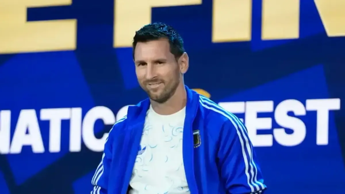 Messi se rinde a Lamine y sigue declarando su amor al Barça