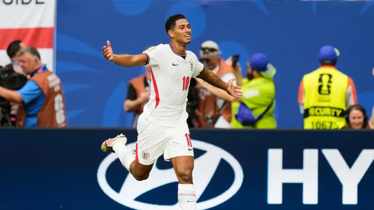 Bellingham marca uno de los mejores goles de su carrera y hace historia con Inglaterra