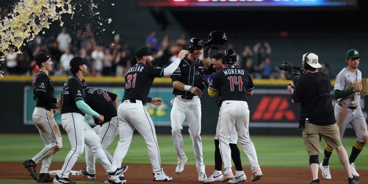 Drake poncha a cinco en su debut, pero Vargas define para los D-backs en extras
