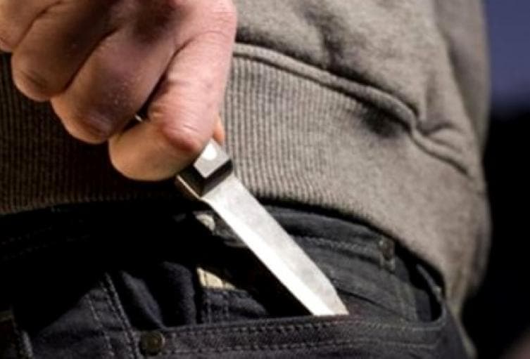 Policía municipal que recibió más de diez puñaladas explica cómo sucedió