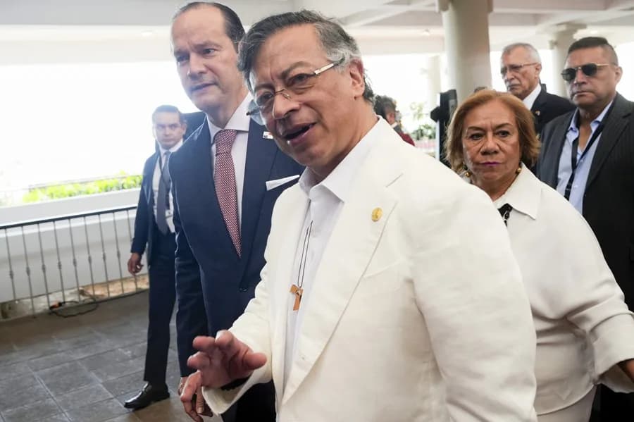 Petro dice estar listo para empezar la transición de Gobierno con De la Espriella