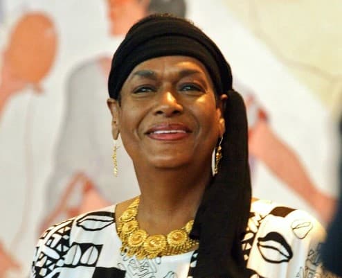 Muere Khadijah Farrakhan, “primera dama de Nación del Islam”