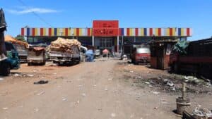 El mercado fantasma de Villas Agrícolas: una inversión de US$16 millones que nunca resolvió el caos de la Duarte