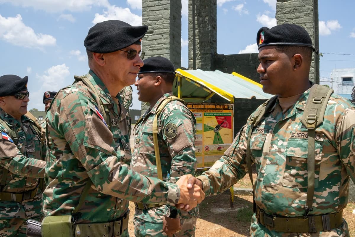 Ejército asegura coordinación con Fuerzas de Supresión en Haití avanza de forma positiva