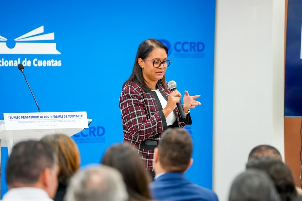 Mirna Ortiz advierte que la corrupción exige fortalecer capacidades digitales de los auditores