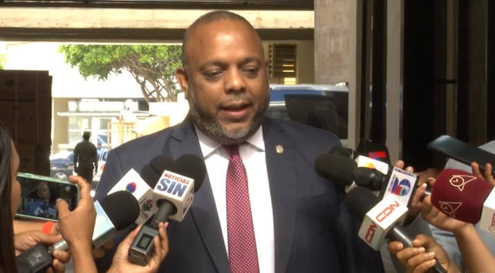 “PRM desacreditó sistema político;fue mito eran más moral que PLD", afirma exdiputado Luis Henríquez