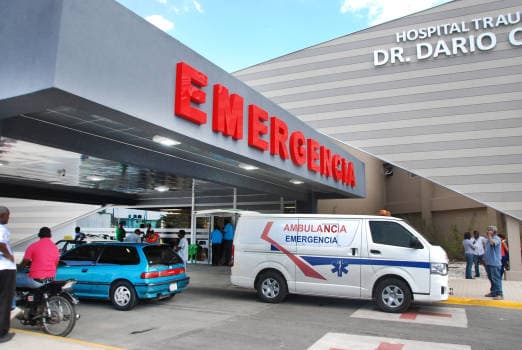 Fallece enfermera herida en agresión a tiros a mujer en parqueo del hospital Darío Contreras
