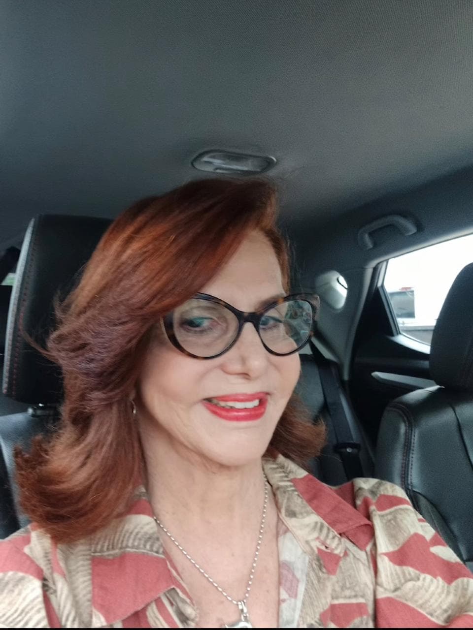Creman restos de madre de comunicadores Tania y Víctor Báez