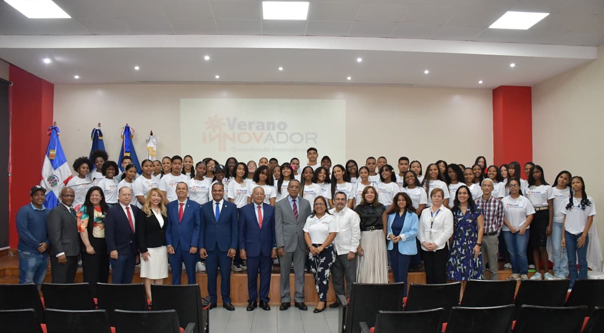 ONAPI deja abierto Campamento Verano Innovador en la UASD; director Ramos valora a la  juventud como el tesoro del futuro "por lo que hay que apoyar iniciativas para estudiar carreras tecnológicas que contribuyan al crecimiento económico del país"