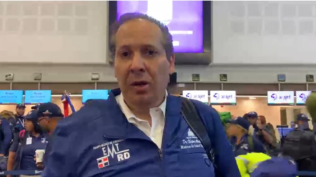 Ministro de Salud Pública viaja a Venezuela para instalar hospital móvil; atenderá 150 personas por dia