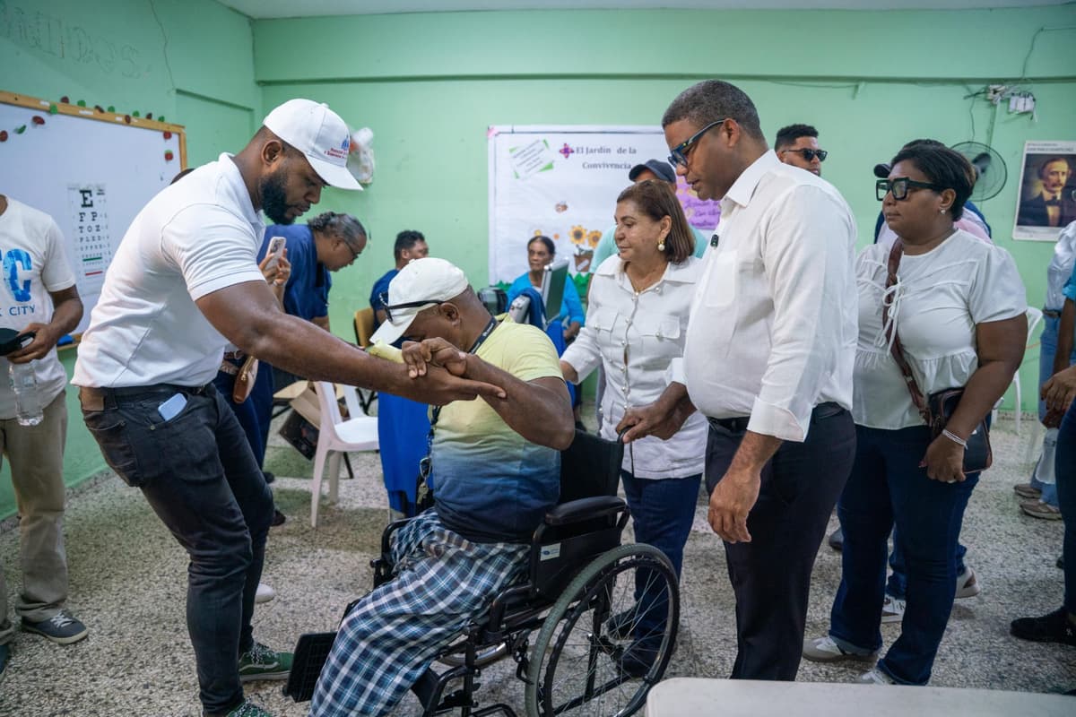 Robert Polanco resalta impacto de jornadas sociales con más de 1,500 pensiones solidarias gestionadas