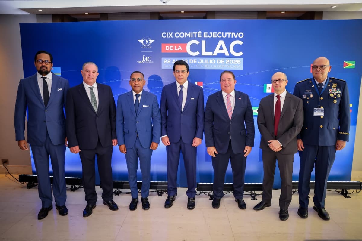 RD sella acuerdos para mejorar conectividad aérea durante reunión de la CLAC