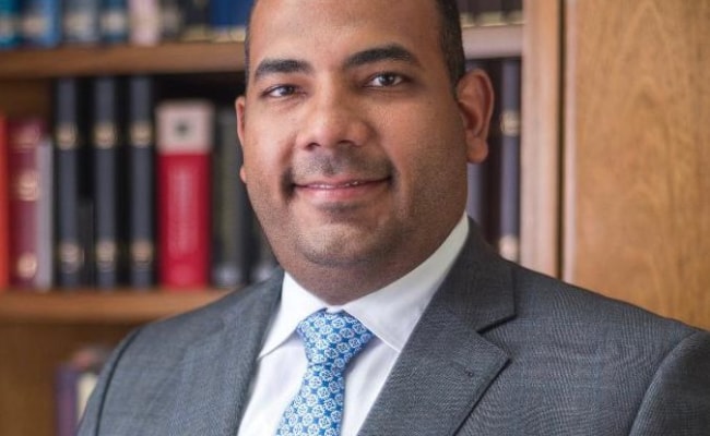 López Hilario aclara renuncia no es por caso Cobra