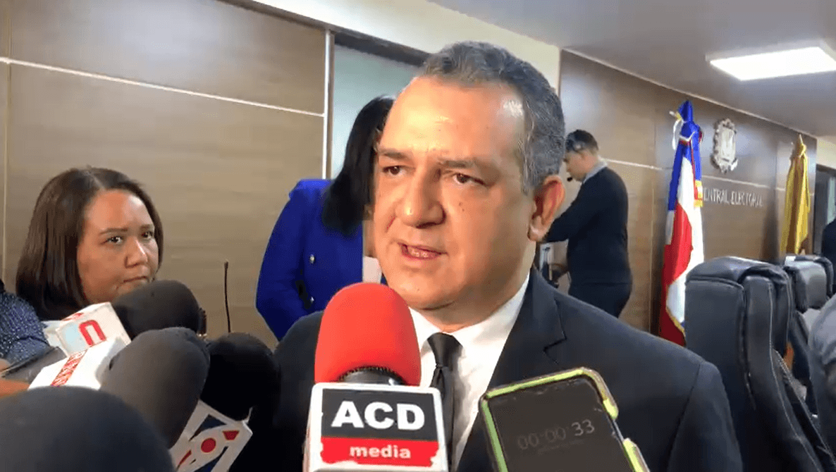 Presidente JCE dice reglamento sobre encuestas sigue vigente; conocerán recursos interpuestos por ACD media y PC