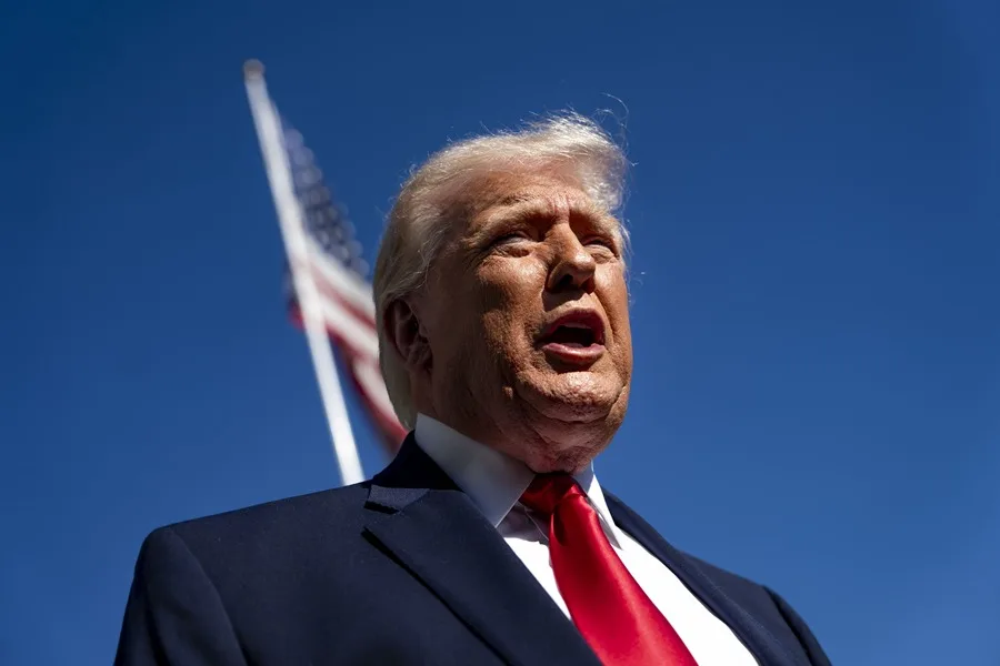 Donald Trump informa logró acuerdo con Irán para reabrir el estrecho de Ormuz