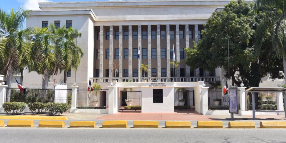 Veinte años de prisión contra hombre que violó a una adolescente en Santiago Rodríguez