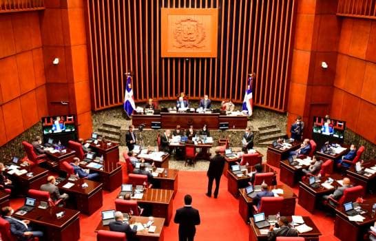 Friendo y comiendo! Senado aprueba reforma fiscal sometida hace 5 dias