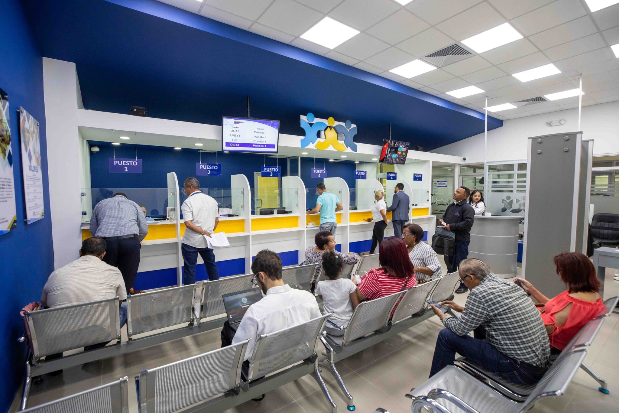 DGCP revoluciona el sistema de compras: nuevo reglamento garantiza competencia justa y clasificaciones precisas
