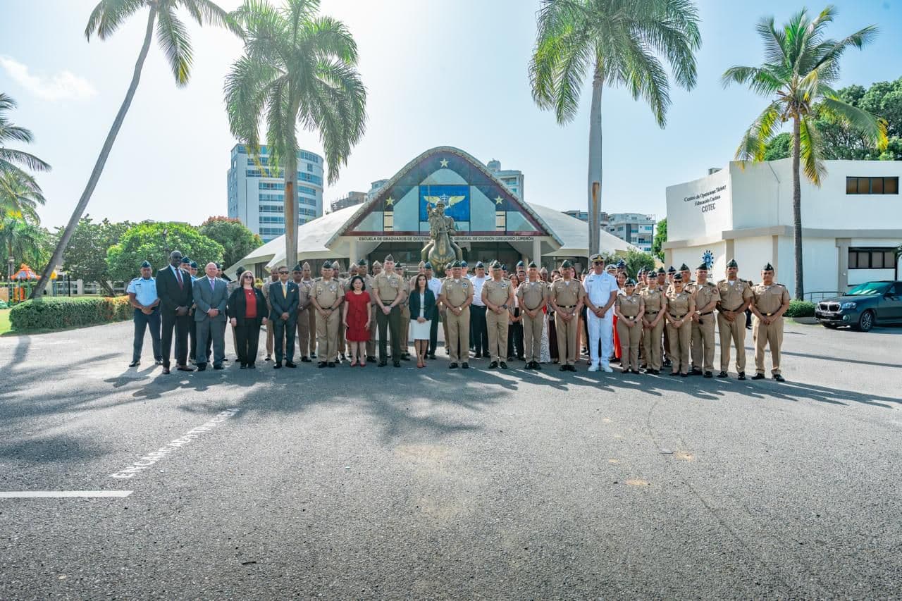 Ministerio de Defensa inaugura seminario internacional sobre amenazas híbridas y seguridad hemisférica
