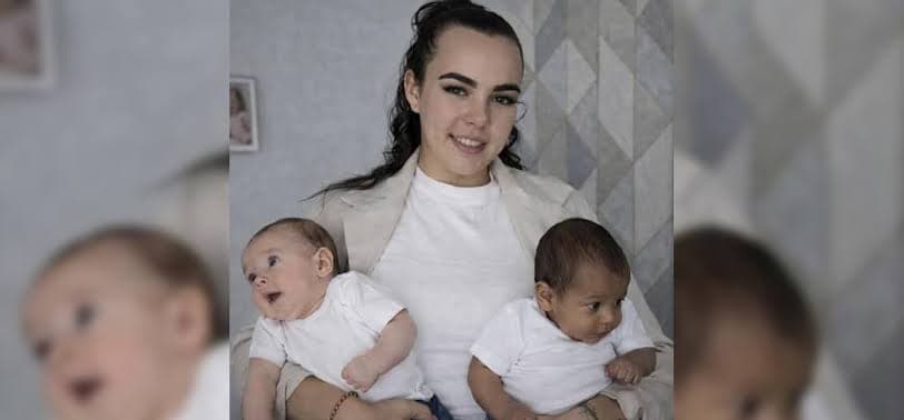 Caso médico insólito: joven da a luz a mellizos con padres biológicos distintos