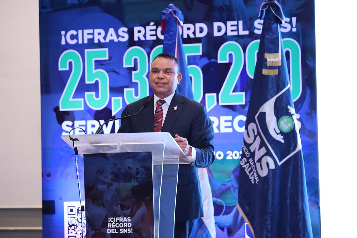 Director del SNS resalta en su gestión de 6 meses ha fortalecido la red pública y mejora en los servicios en los hospitales